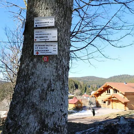 Rondins Des Bois * كسونبورت-لونجمير